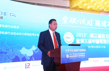 拿督依士甘達(dá)：馬來西亞EV市場正崛起 商業(yè)化需解決電池難題