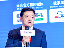 國家科技成果轉(zhuǎn)化基金新能源汽車創(chuàng)業(yè)投資子基金合伙人兼總裁方建華主持“發(fā)掘動力電池產(chǎn)業(yè)鏈價值與機(jī)會”主題論壇