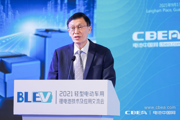 國家工信部消費品工業(yè)司原司長高延敏