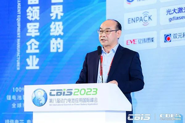 擁抱“新全球化”挑戰(zhàn) 逸飛激光推動(dòng)大圓柱全極耳電池量產(chǎn)落地