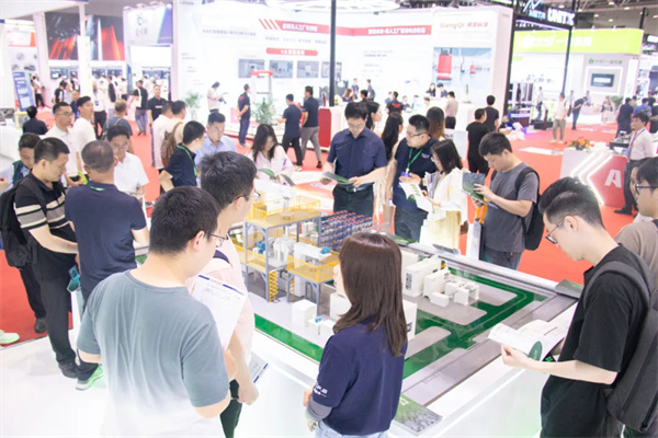 高能數造閃耀CIBF2025，以創新技術引領新能源智造新征程